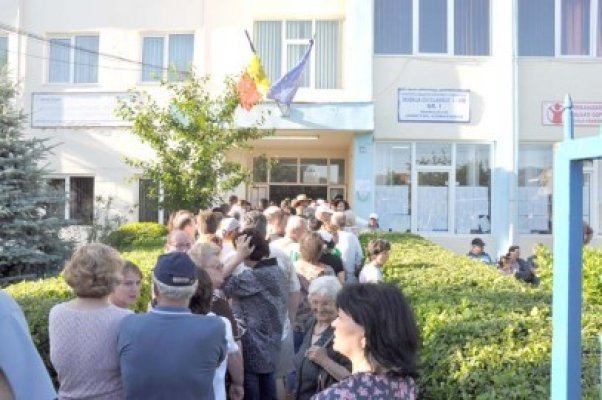 Voturile contabilizate de candidaţii la Primăria Mangalia. Care credeţi că sunt negocierile, cine cui dă voturile?